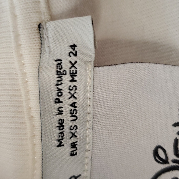 Pull & Bear x Disney Collab Mickey Mouse graffiti tshirt - Picture 8 of 8